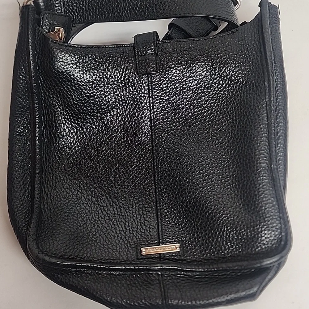 Rebecca Minkoff Textured Black Leather Unisex Crossbody Messenger SaddleBag - Picture 2 of 11